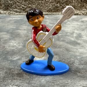 Disney Pixar Miguel Coco Pixar Mini Action Figure Toy 2020 Mattel